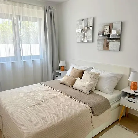 Marevista - Sea View, Pool & Private Garden Near Trogir