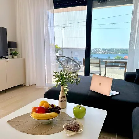 Marevista - Sea View, Pool & Private Garden Near *